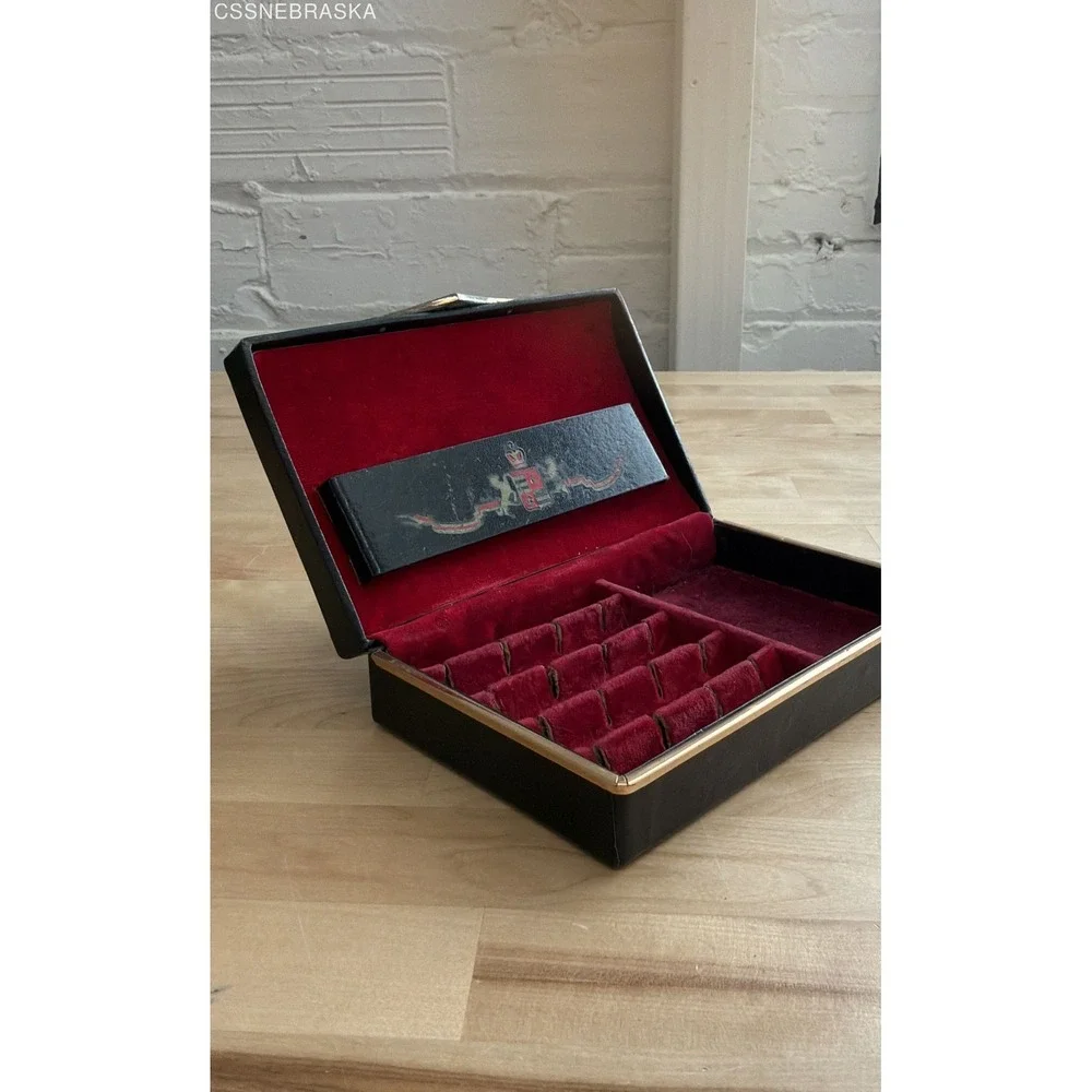 Vintage Babcock Heraldic Jewelry Box Red Velvet Ring Case Mid Century Patented